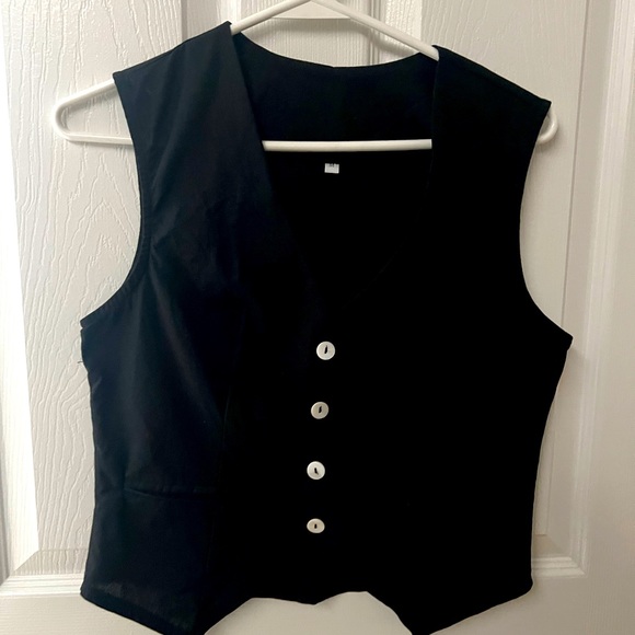 Women’s vest - Picture 1 of 3